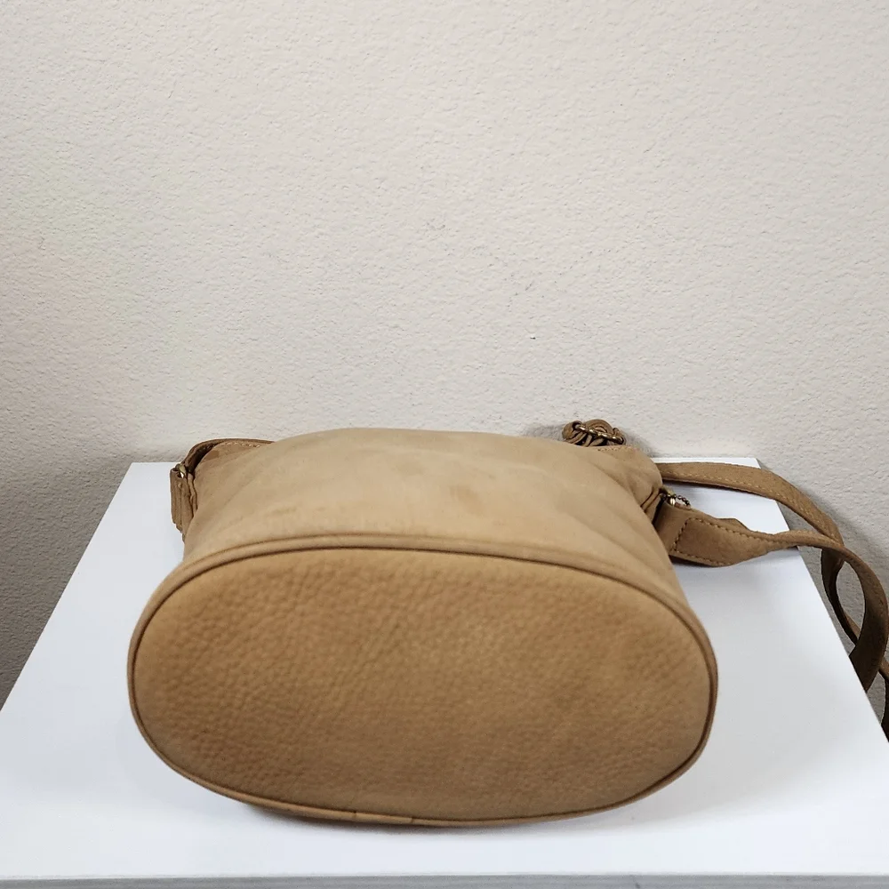 Vintage Coach Small Bucket Zip In Nubuc #4933 - Picture 14 of 17